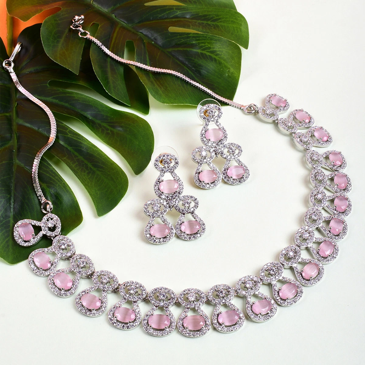 Pink diamond hotsell necklace set