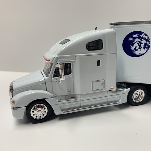 Tonkin Replicas Precision 1:53 Scale Model Barloworld Freightliner Columbia - Picture 3 of 24