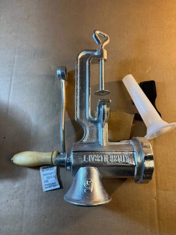 Picadora de carne KitchenCraft en caja de regalo, hecha en casa no. 5, picadora manual, hierro fundido, Foto 3 de 4