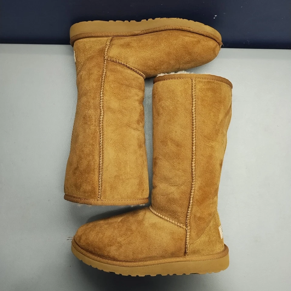 Botas altas clásicas UGG para mujer EE. UU. 4 marrón piel de oveja forradas media pantorrilla 5229 Foto 4 de 4