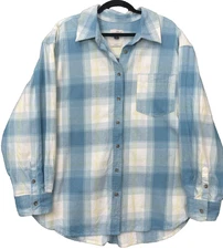 Universal Thread Women’s Oversized Fit Blue Plaid Flannel Button Down Shirt 2XL