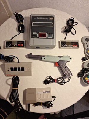 Super Com Entertainment Computer System - Konsole mit  Zubehörpaket