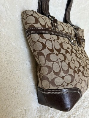 Y2K Coach Hampton Signature jacquard tote turn-lock closure