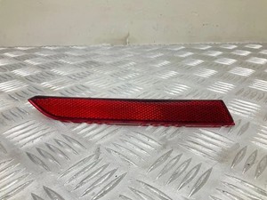VW PASSAT B8 3G2 Stoßstangen Reflektor hinten rechts 3G0945106A 2.00 34707013