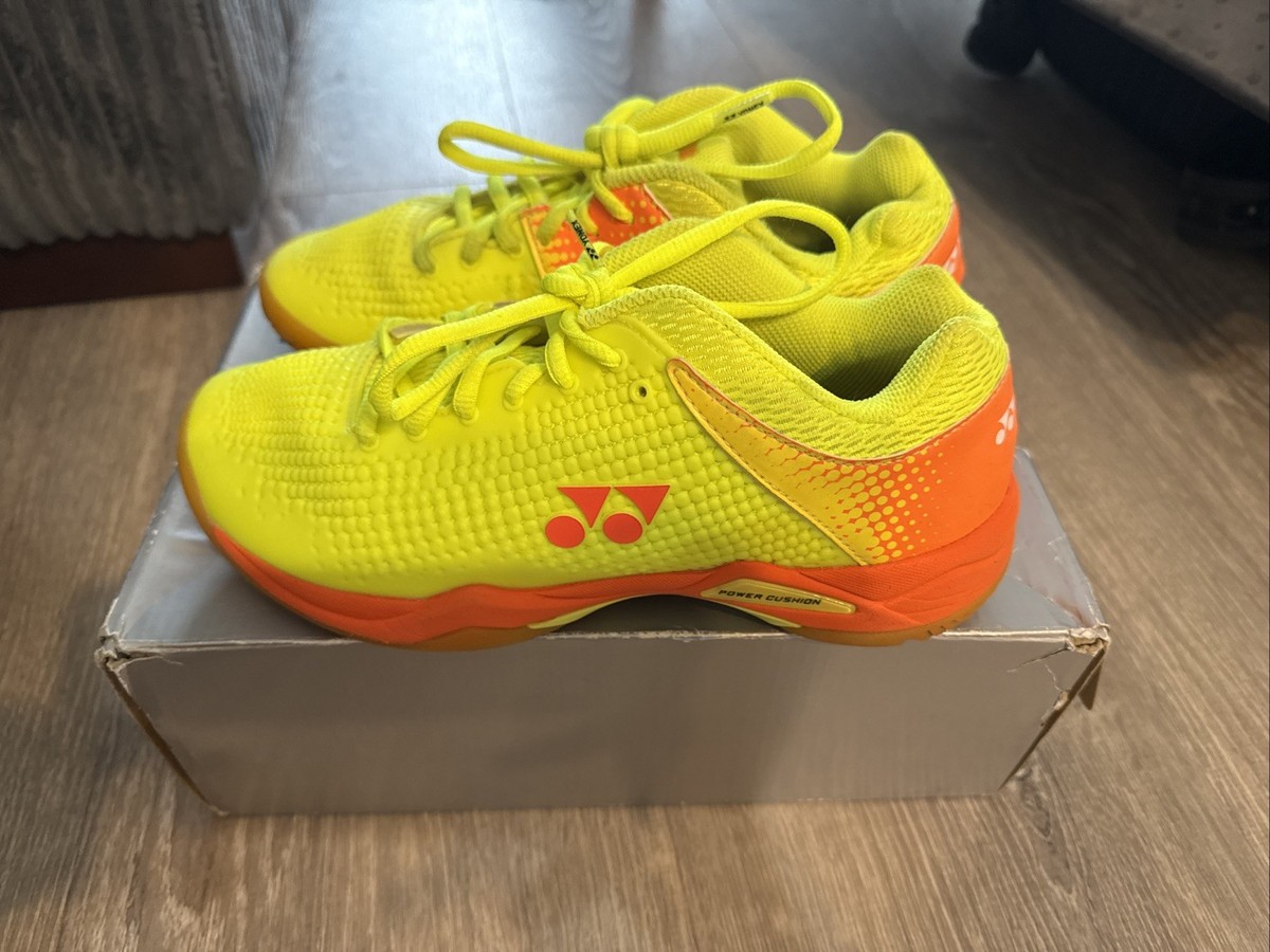 Yonex Power Cushion Eclipsion X View 4