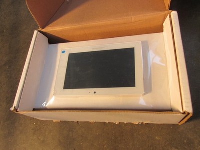 NEU Crestron 7'' Touchscreen Panel, weiß glatt TSW-760-W-S