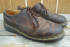 doc martens low cut shoes