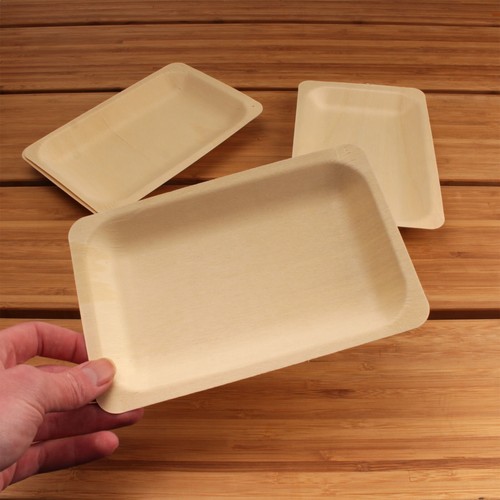 Pine Wood Disposable Wood Plates Dishes 7.7" x 5.5" x 0.7" | BambooMN - Picture 3 of 6