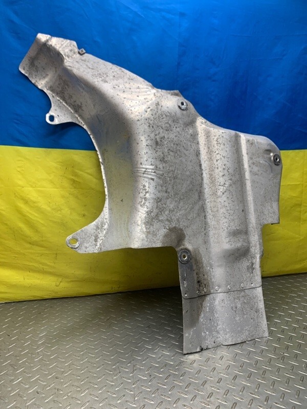 05 06 07 08 Bentley Continental Flying Spur Rear Right Heat Shield OEM 3W0825712