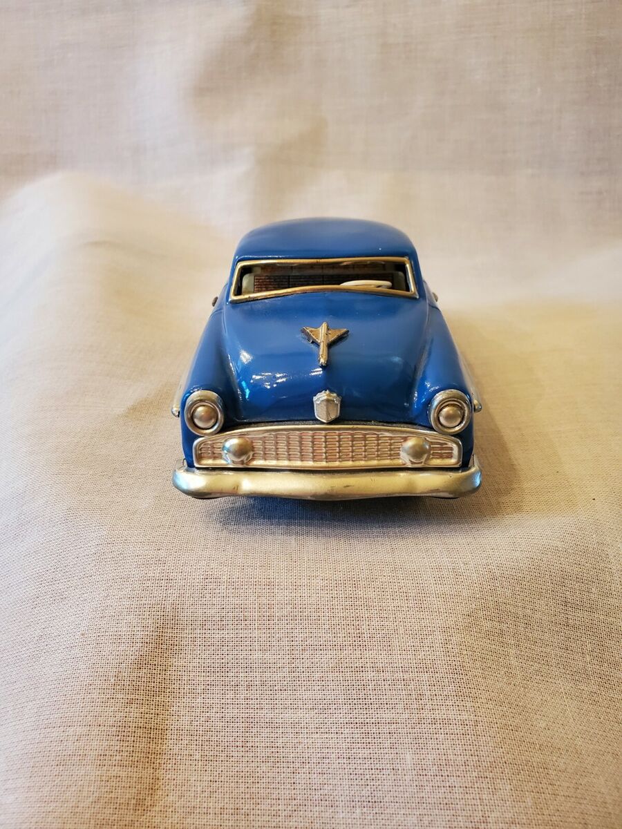 Vintage Unmarked Ichiko? 1950s Ford/Mercury Tin Friction Toy Vintage Unmarked Ichiko? 1950s Ford/Mercury Tin Friction Toy