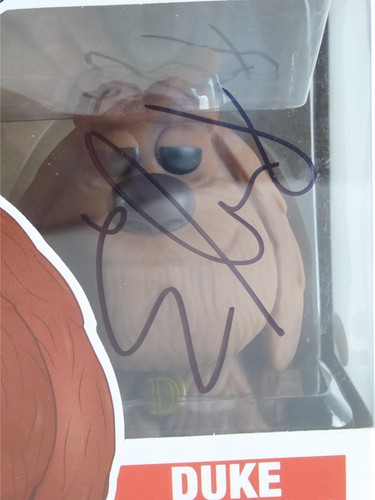 Eric Stonestreet Firmado Secreto La Vida de las Mascotas Funko Duke 296 Certificado de Autenticidad JSA NUEVO EN CAJA - Imagen 3 de 7