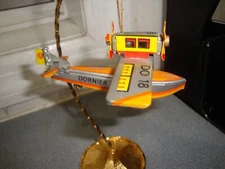 VINTAGE ZZ GERMANY DORNIER 18 D0-18 TIN AEROPLANE SEAPLANE ORNAMENT 1:8 EUC
