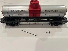 Atlas O Scale 2-rail New England Alcohol #37, 8,000 Gallon Tank Car 9652-4