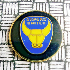 Oxford United Round Enamel Pin Badge 17mm Diameter