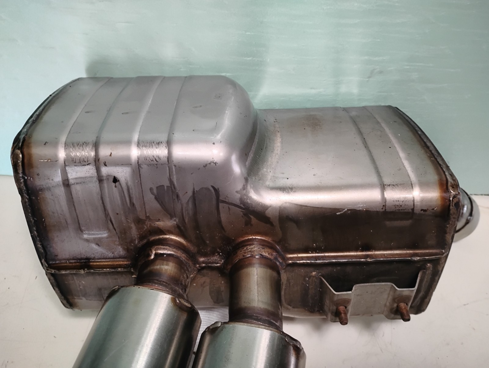 Maserati 4200 Engine Exhaust Muffler Silencer_184816_Rear Left Side_GENUINE OE
