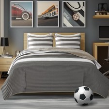 Queen Quilt Set Trendy Casual Fun, Vibrant Color Stripes Design, All Season L...