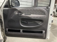 Ram 1500 2001 Front Door Trim Panel 1112616 Ram 1500 2001 Front Door Trim Panel 1112616