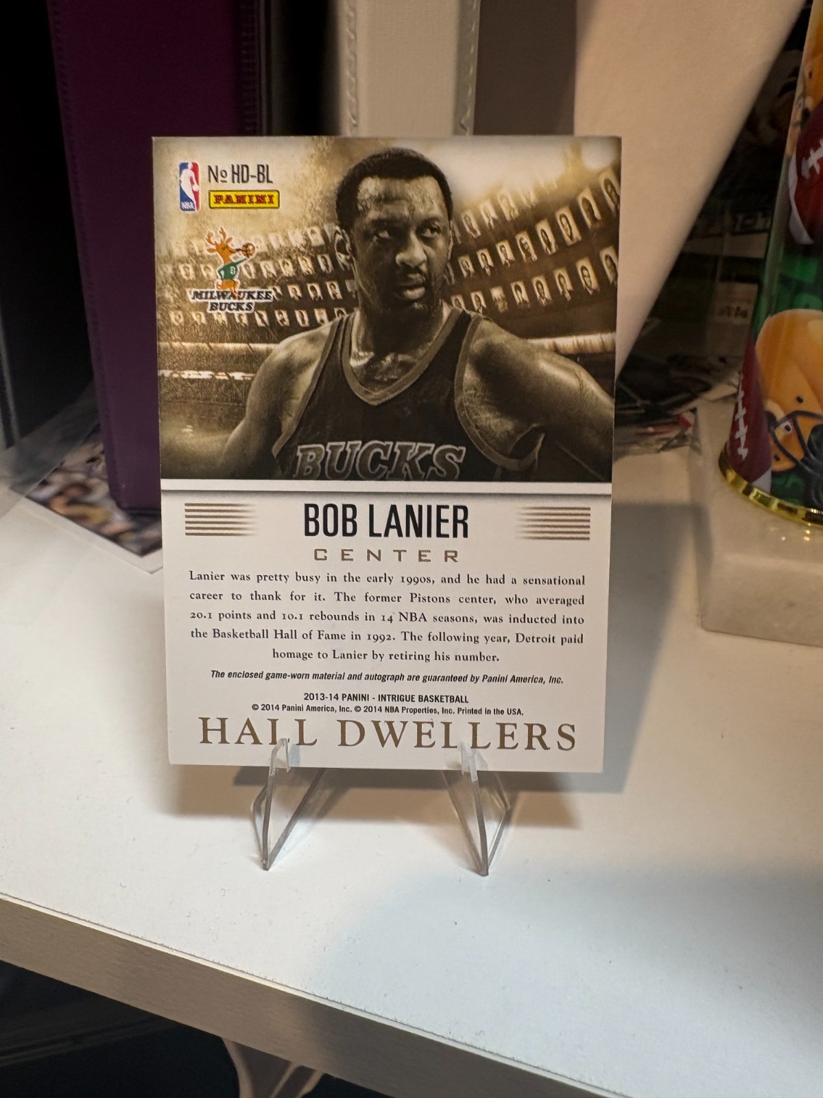 2013-14 Panini Intrigue Bob Lanier Hall Dwellers GAME WORN Patch Auto #1/15 view 2