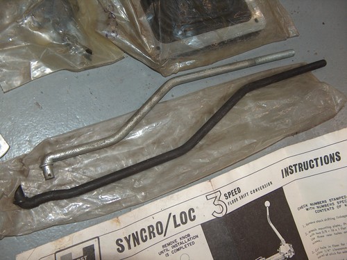 Ford Toploader Hurst Syncro/Loc Dual Pattern 3 Speed Shifter w/Linkage 290-6220 - Picture 7 of 22