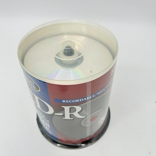 Berkley & Jensen CD-R Recordable 2X - 52X Multi-Speed 700MB 80 Minutes 100 Pack - Photo 6/6