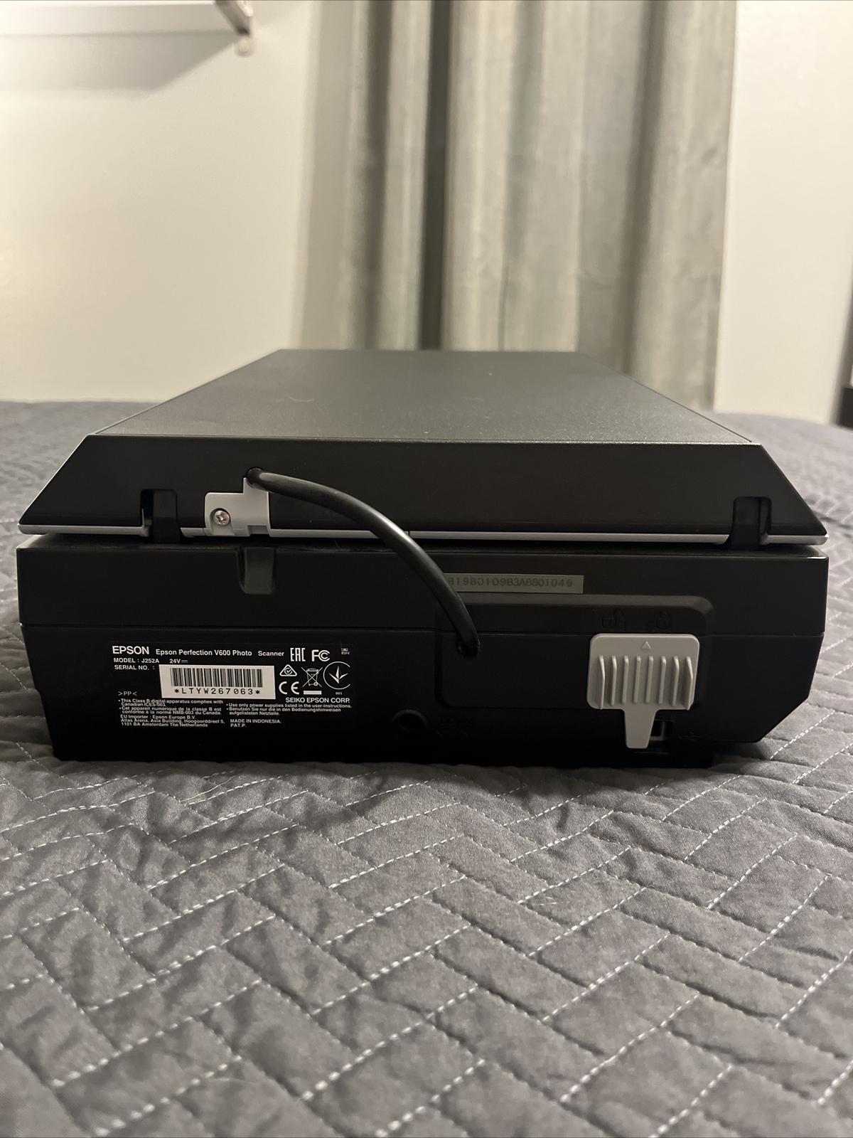 Epson Perfection V600 Photo Negative Scanner Flatbed No Power Cord