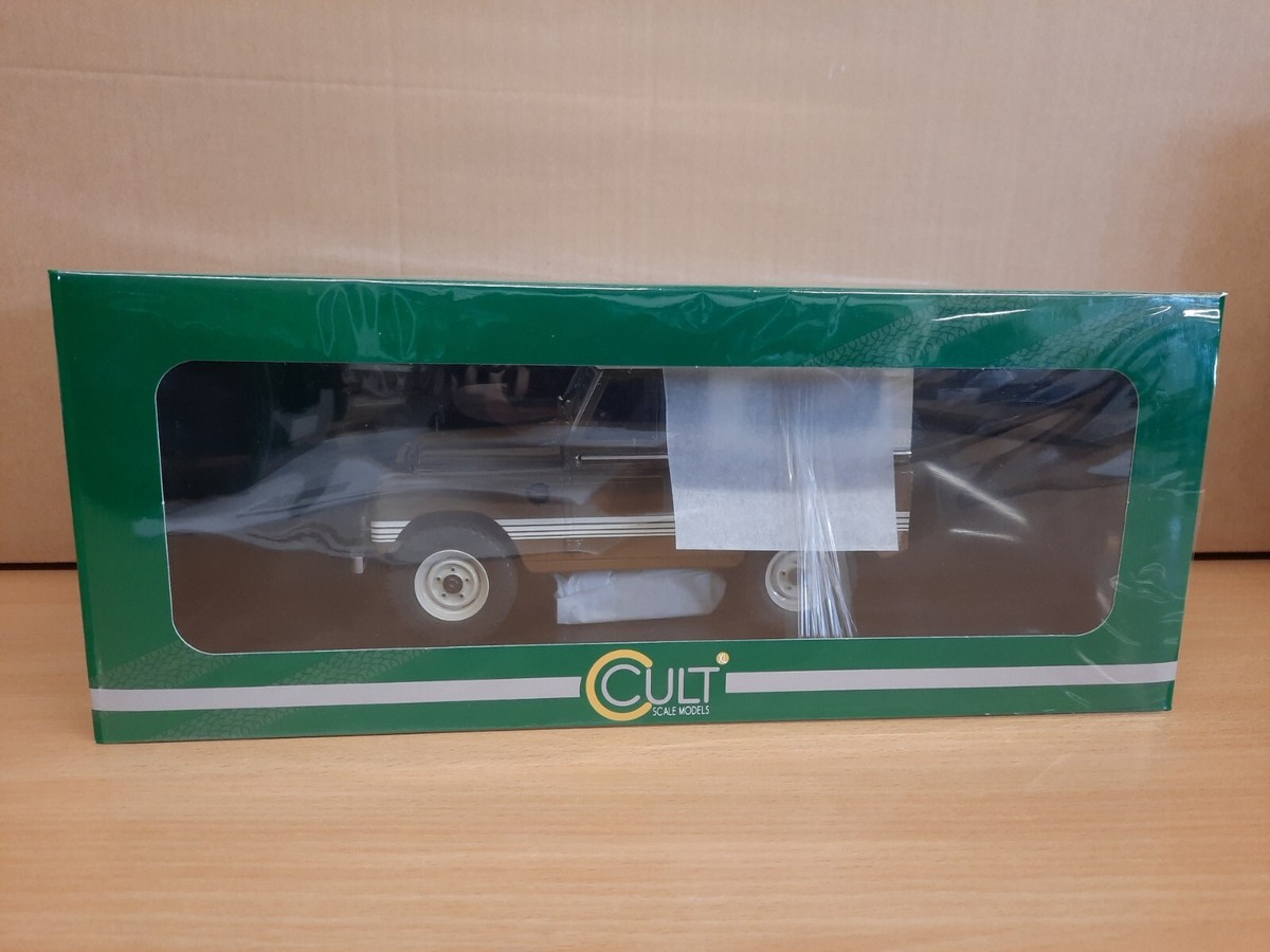 Cult Scale Models 1:18 Vitesse Rover 827 Año de construcción 1988 rojo