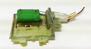 Volkswagen PASSAT B4 1994 Heizungslüfter Regler Widerstand 357959263 UST42403