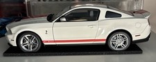 1/18  AutoArt 2010 Ford Mustang Shelby GT500 White With Red Stripes With Box