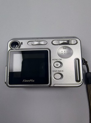 Fujifilm FinePix A345 Digital Camera With Box Memory Card And