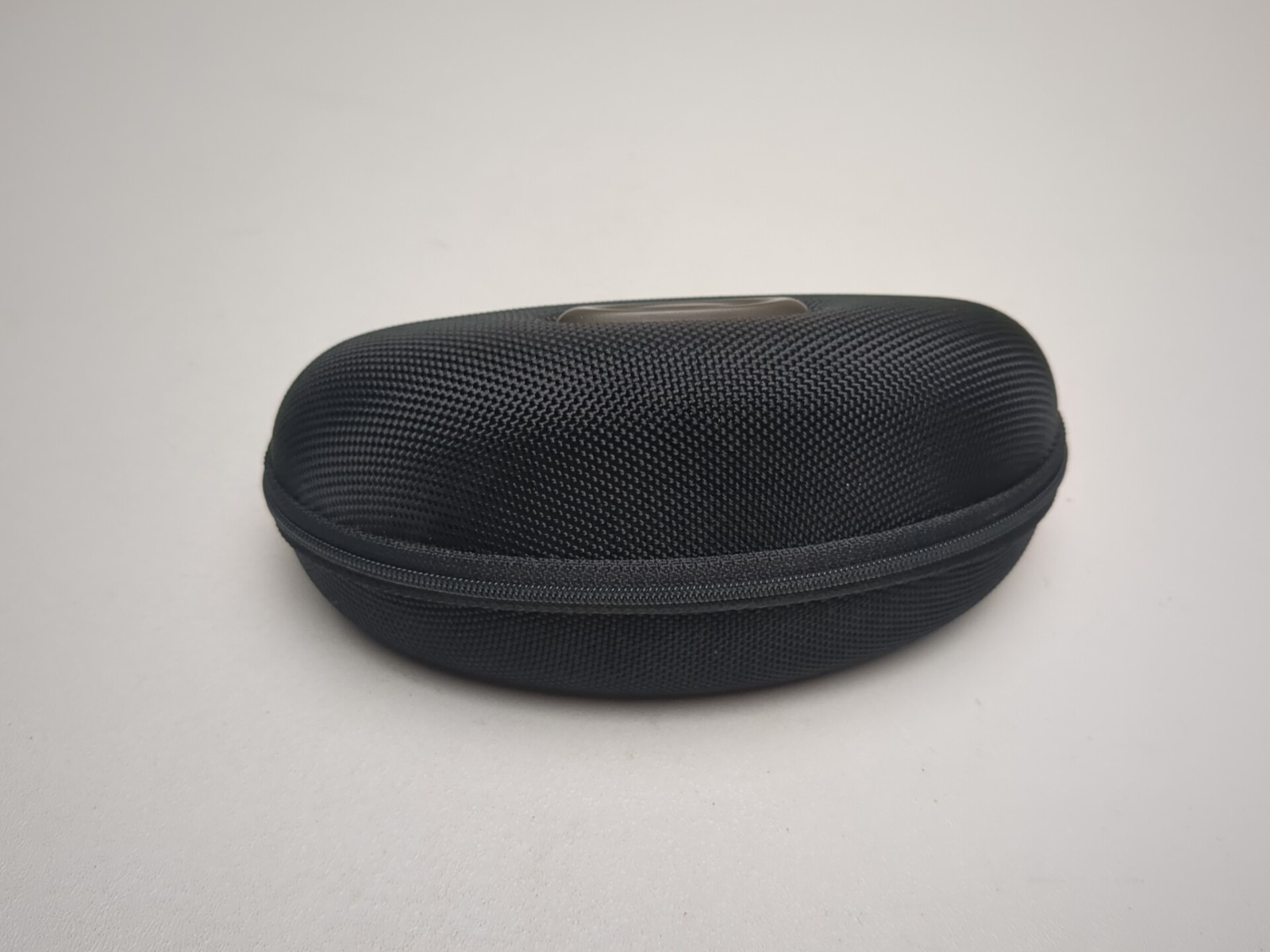 Oakley Vault Glasses/Goggles Case Zipper Closure Hard Shell Nylon Black