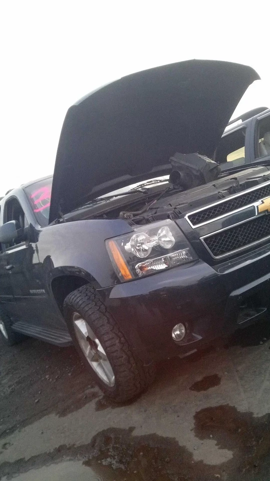 Conjunto completo de motor usado se adapta a: Chevrolet Suburban 1500 2013 5,3 L gasolina V Foto 4 de 4