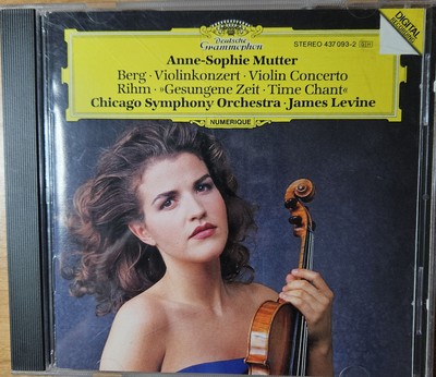 Berg: Violin Concerto, Rihm: ''Time Chant''  (CD, 1993 Deutsche 437 093-2) Mutter