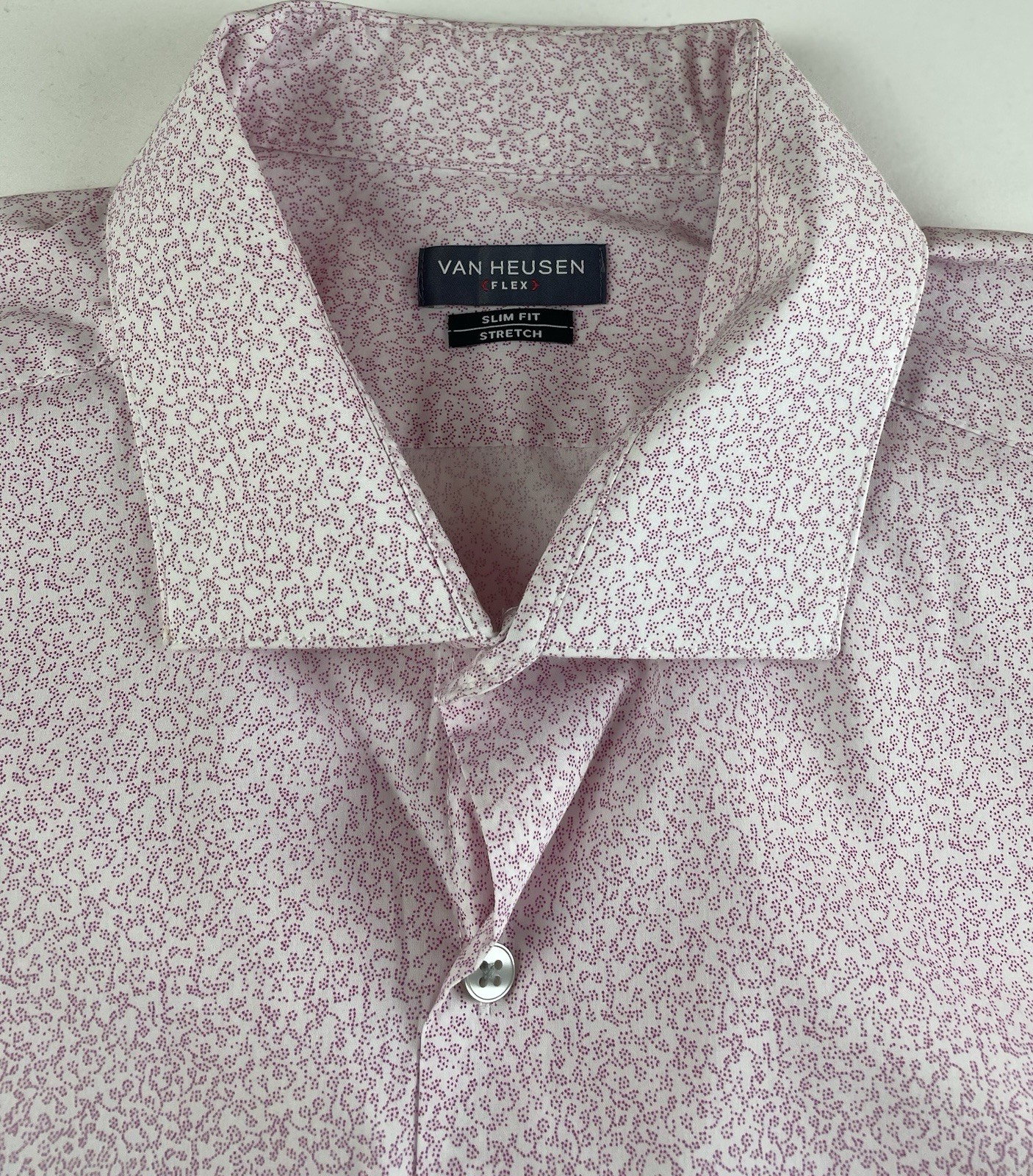 Van Heusen Flex Men's Button-Up Long Sleeve Dress Shirt Pink Size 17.5-34/35