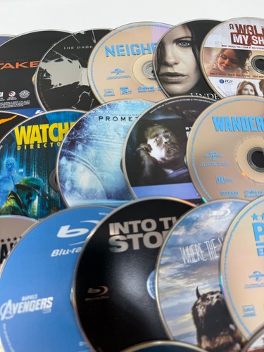 Lot of 30 Loose Blu Ray Movies As shown Movie Night! Lot #79 - Picture 3 of 7