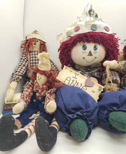 Lotto di 5 piccole e grandi bambole Raggedy Anne & Andy Country Rag Doll decorazione panno - Foto 3 di 4