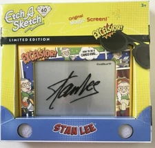 NIB - Etch A Sketch Stan Lee 60th Anniversary Limited Edition Excelsior