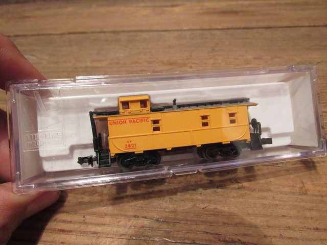 used n scale trains