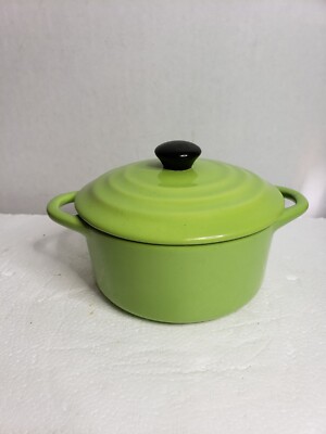 Creative Co-op Stoneware Mini Baker Lime Green with Lid Soup Casserole Oven Safe