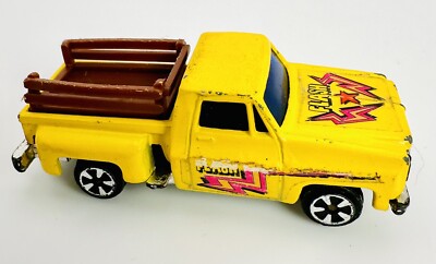 Vintage 70's Super Wheels Yellow Flash Pick-Truck 1/64 Scale Chevy Chevrolet Toy