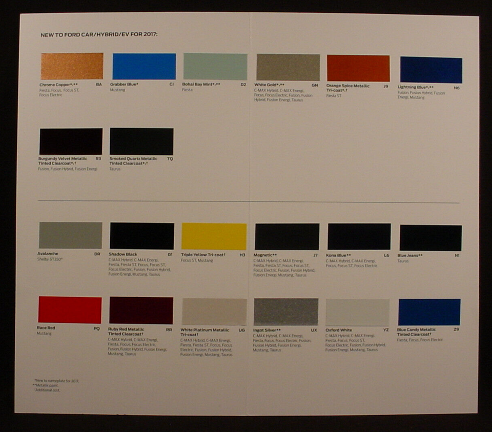 2017 FORD CAR PAINT COLOR CHIP BROCHURE MUSTANG / TAURUS / FOCUS
