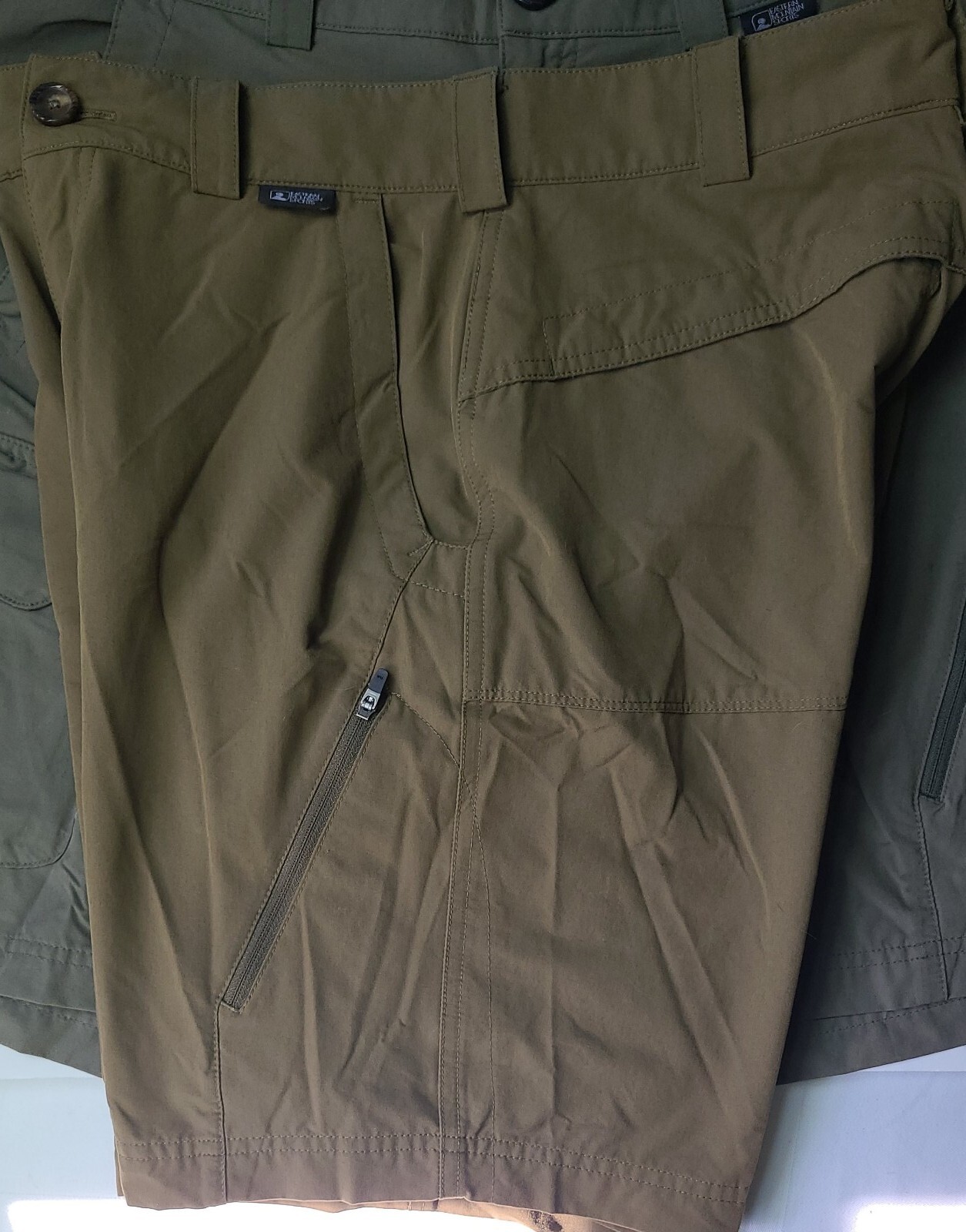 Eastern Mountain Sports EMS Mens Hiking Shorts Size 30 Gem