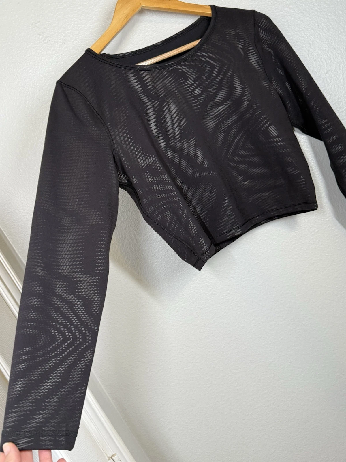 lululemon wunder train cropped long sleeve shapeshifter foil shirt