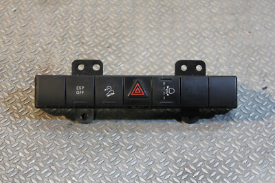 Jeep Cherokee Sport Warnblinker Schalterleiste P04602991AA