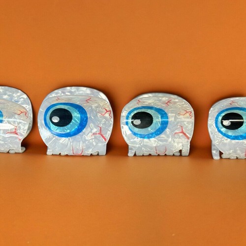 EYEBALL ACETATE CLAW CLIP - Picture 6 of 8