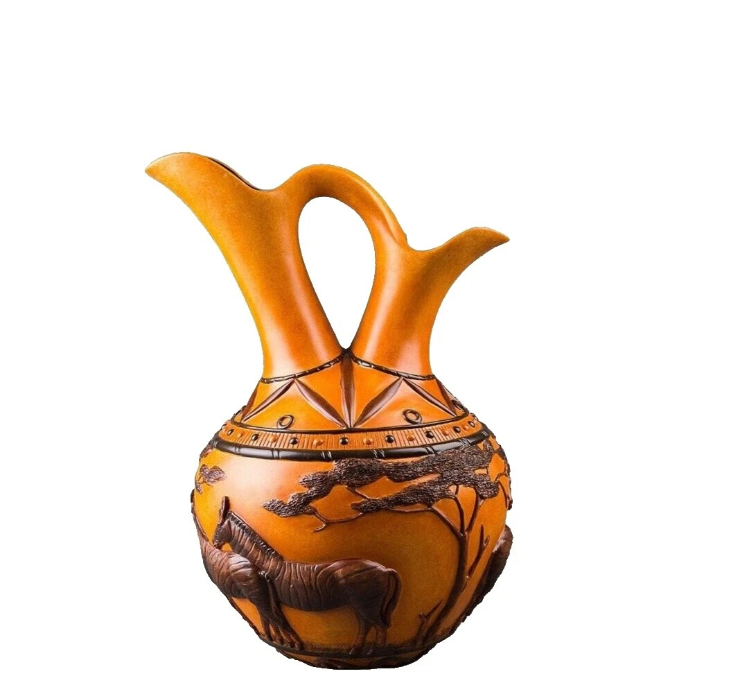 Художественные вазы в стиле модерн из смолы