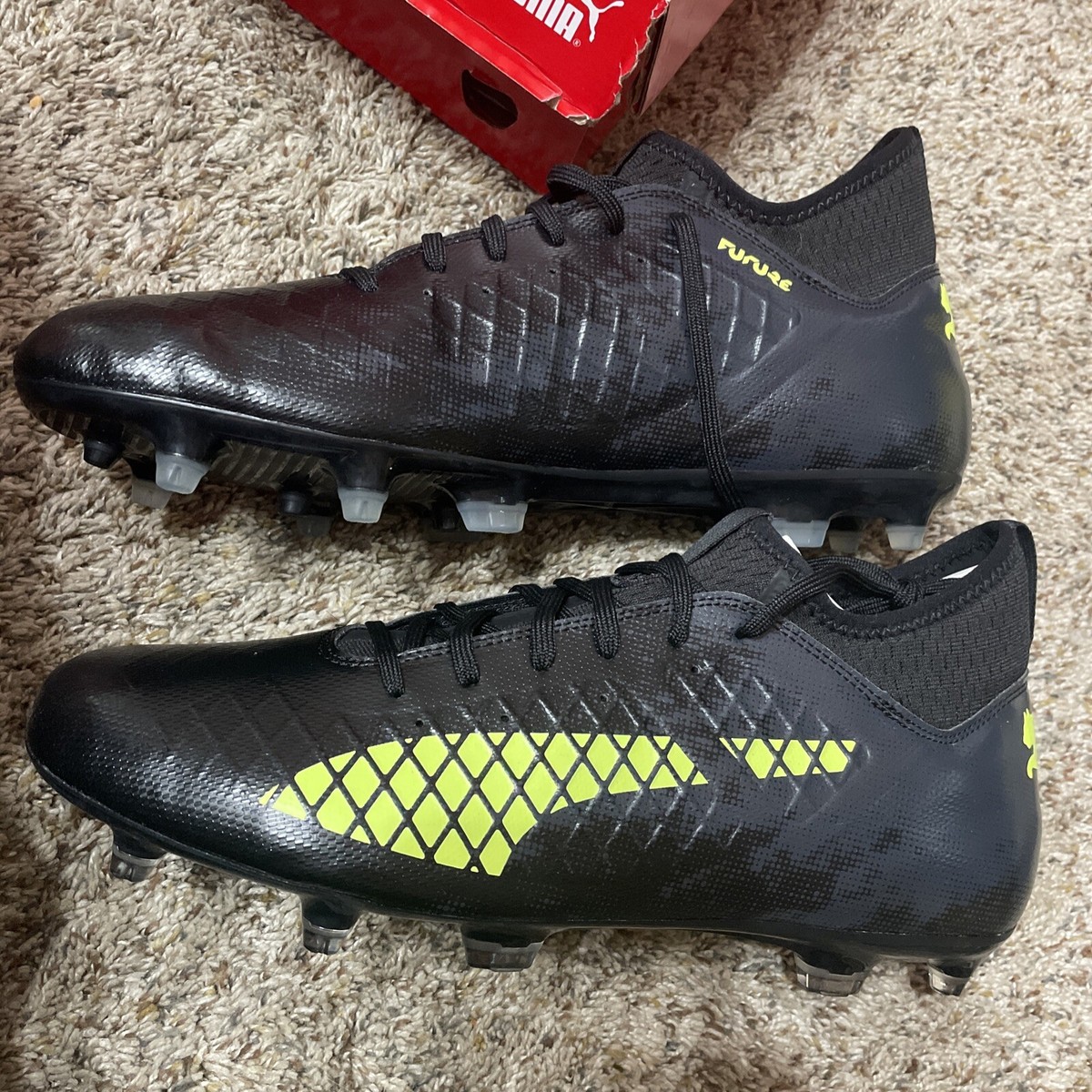 Puma Mens Size 12 Future 18.3 FG AG Soccer Cleats Shoes