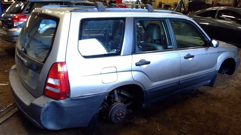 Cuerpo del acelerador 2,5 L compatible con 05 SAAB 9-2X 6117467 Foto 4 de 4