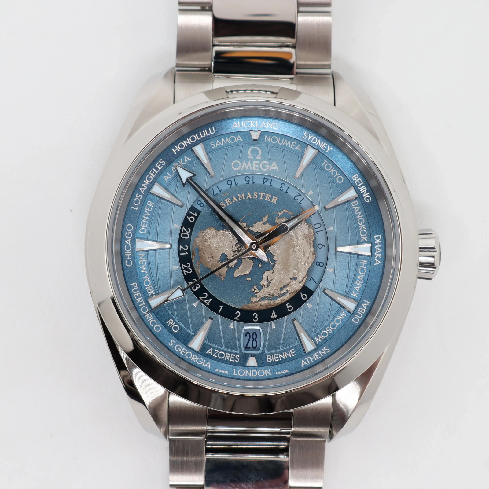 2025 Omega Seamaster 43mm Summer Blue Dial Steel Men's Watch 220.10.43.22.03.002