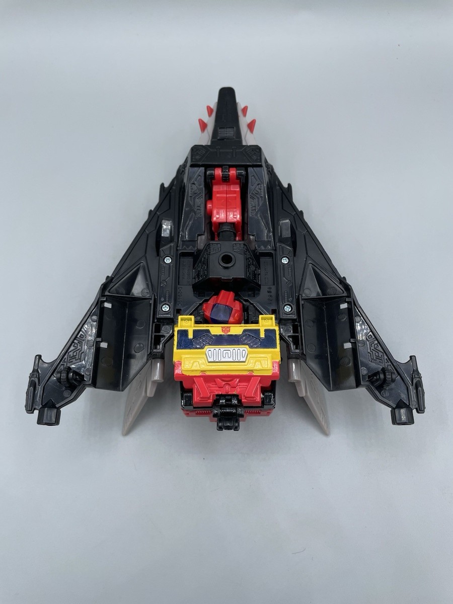 Hasbro Transformers Universe Classics Autobot Blaster Voyager