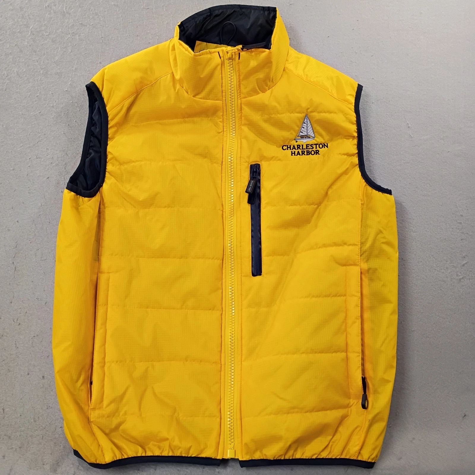 Beacon Point Puffer Vest Men Charleston Harbor Sailing Full Zip Quilted Yellow